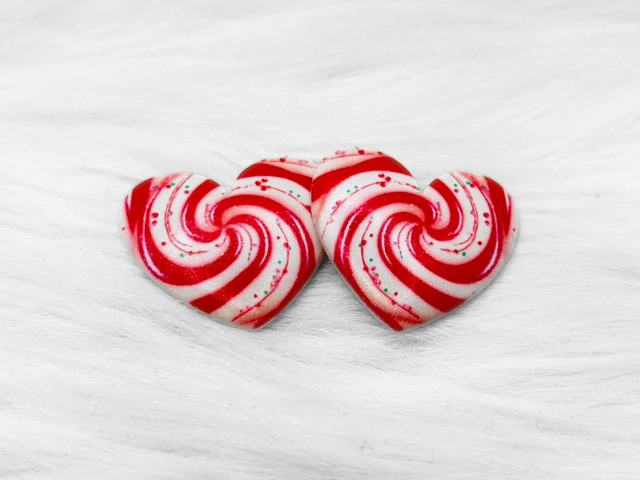 Pair of 37mm resin heart cabochons (cabs) with a red and white peppermint candy swirl