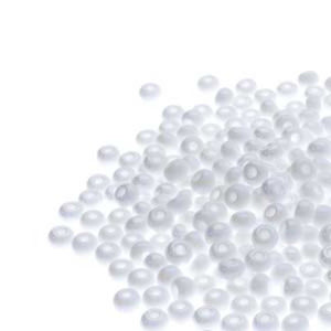 Preciosa 11/0 Seed Beads Opaque Chalk White Iris