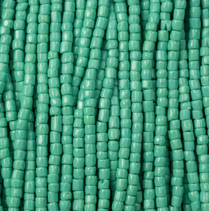 9/0 3 Cut - Opaque Green Turquoise