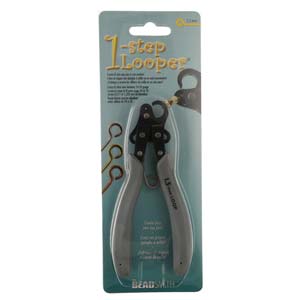 Beadsmith 1 Step Looper for 1.5mm loops in its retail package