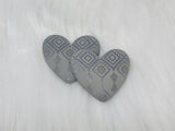 Busy Beaver Exclusives - 37mm Resin Heart Cabochons - Grey Patterned