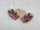 Busy Beaver Exclusives - 37mm Resin Heart Cabochons - Tan Kokum Floral